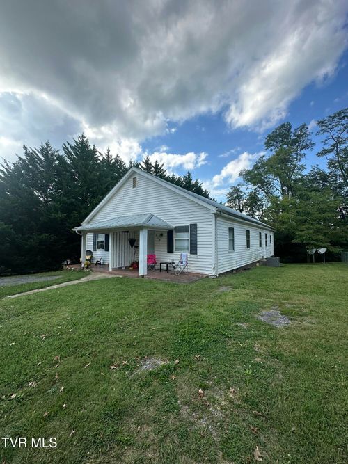 311 E 4th North St, Morristown, TN, 37814-4421 | Card Image