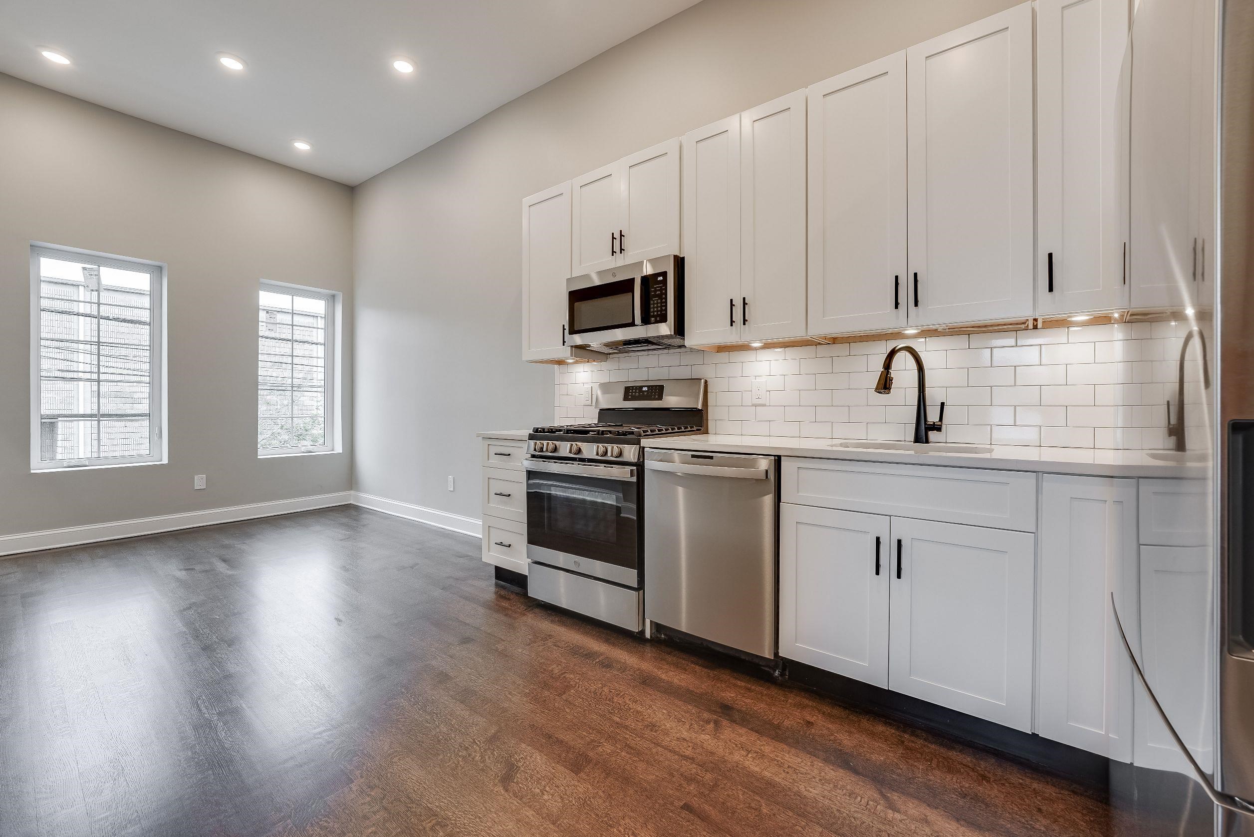 Residential Lease in JC, West Bergen 3