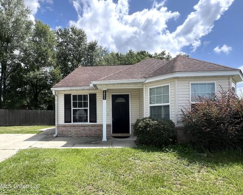 10654 Red Bud Ct, Gulfport, MS, 39503-4530 | Card Image