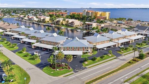 apt-216-1949 Beach Pkwy, CAPE CORAL, FL, 33904-5486 | Card Image