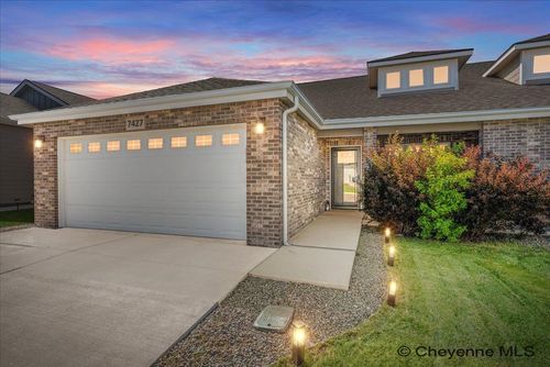7427 Three Hearts Trl, Cheyenne, WY, 82001-6191 | Card Image
