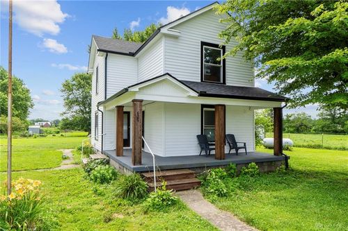 828 Paintersville New Jasp Rd, Xenia, OH, 45385-8402 | Card Image