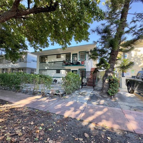 apt-2-934 Meridian Ave, Miami Beach, FL, 33139-8430 | Card Image