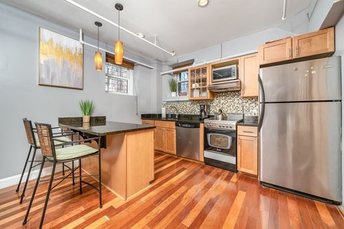 apt-b1-330 Dartmouth St, Boston, MA, 02116-1669 | Card Image