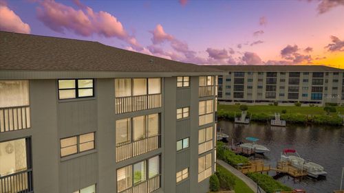 742-8150 Brent St, PORT RICHEY, FL, 34668-6120 | Card Image