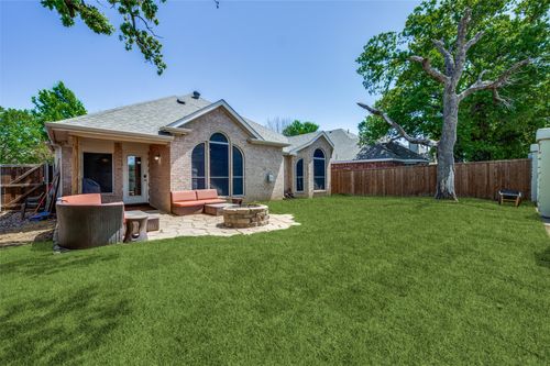 6828 Crenshaw Ln, Denton, TX, 76210-0073 | Card Image