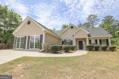 111 Nikki Ct Se, Milledgeville, GA, 31061-8312 | Card Image