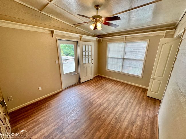 20 Coffey Ln, Condo with 3 bedrooms, 2 bathrooms and null parking in MCDONOUGH GA | Image 7