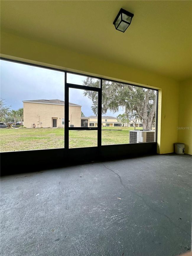 Large Screened Lanai | Image 7
