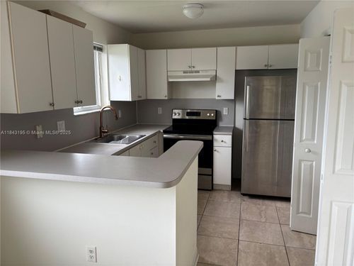 unit-206-2621 Se 12th Rd, Homestead, FL, 33035-2313 | Card Image