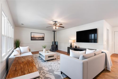 301 Michael St, Springdale, AR, 72764-4205 | Card Image