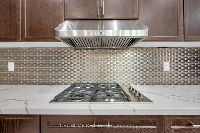 18 Germain Cir, House attached with 5 bedrooms, 4 bathrooms and 1 parking in Brampton ON | Image 29