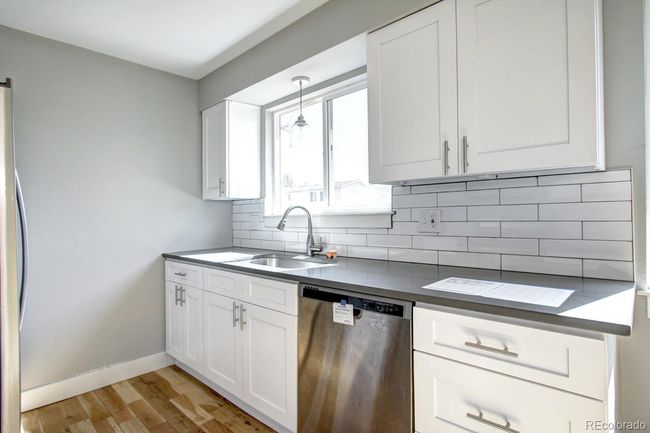 9564 W 75 Th Way, House other with 5 bedrooms, 2 bathrooms and 2 parking in Arvada CO | Image 11