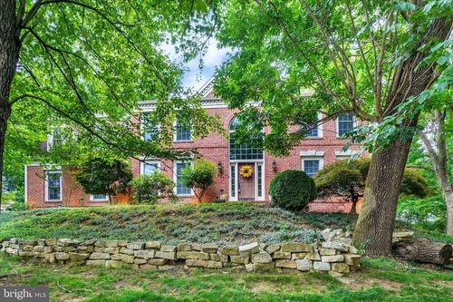 4701 Rock Ledge Dr, HARRISBURG, PA, 17110-3254 | Card Image