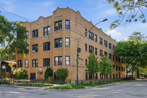 1a-1904 N Drake Ave, Chicago, IL, 60647-7650 | Card Image