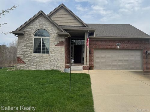 7237 River Rock Drive, Davison Township, MI, 48423 | Card Image