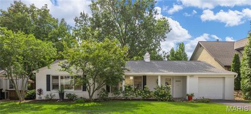 8032 Lafon Pl, University City, MO, 63130-3809 | Card Image