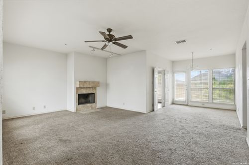 605-6100 Woodlake Pkwy, San Antonio, TX, 78244 | Card Image