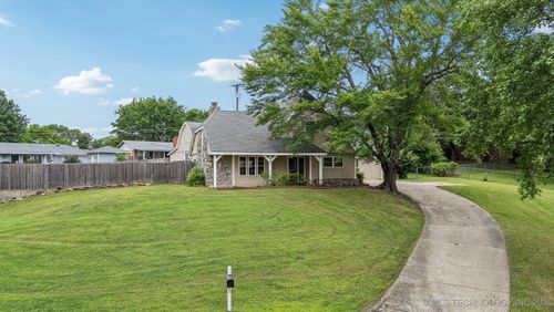 201 Sandy Cir, Tahlequah, OK, 74464-4825 | Card Image