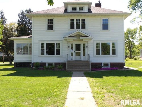 1201 Old Indian Town Rd, Henry, IL, 61537-1063 | Card Image
