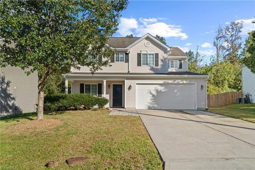 4040 Banbridge Dr, High Point, NC, 27260-3810 | Card Image