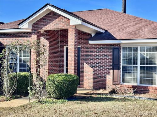 241 Lakeshore Dr, Pike Road, AL, 36064-2792 | Card Image