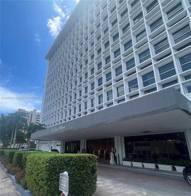 APT-818 - 700 Biltmore Way, Condo with 0 bedrooms, 1 bathrooms and null parking in Coral Gables FL | Image 23