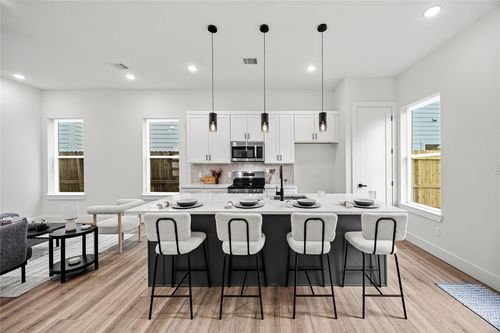 2477 Carmel St, Houston, TX, 77091-3009 | Card Image