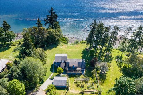 1560 Brebber Rd, Nanaimo, BC, V9R5K2 | Card Image