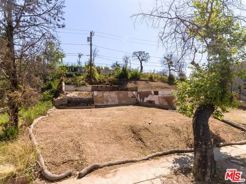 630 Bienveneda Avenue, Pacific Palisades, CA, 90272 | Card Image