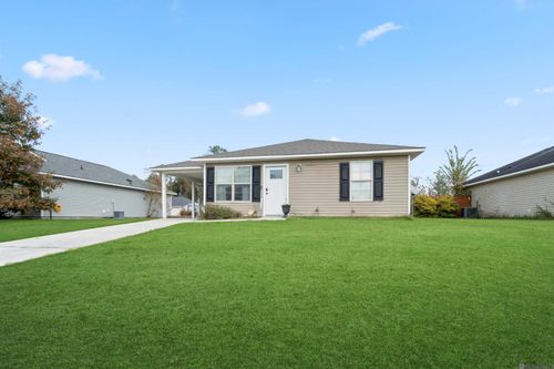 35116 Quail Creek Dr, Denham Springs, LA, 70706-0896 | Card Image