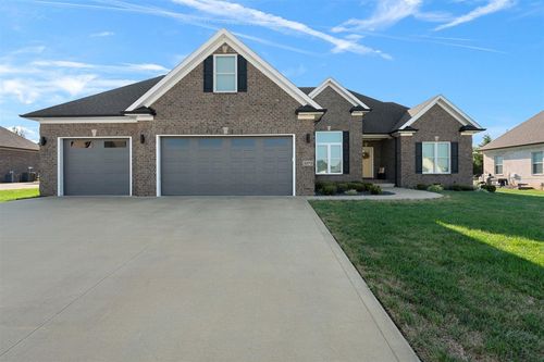 3273 S Glen Gables Blvd, Bowling Green, KY, 42101-1139 | Card Image