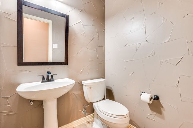 Downstairs half bath | Image 10