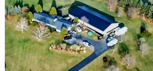 4124 Henneberry Rd, Manlius, NY, 13104-9567 | Card Image