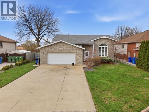 1446 Heritage Garden Cres, Belle River, ON, N8L0R2 | Card Image