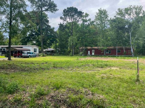 950 Harvey Ln, Vidor, TX, 77662-3618 | Card Image