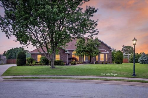 4752 Stonecrest Circle, Springdale, AR, 72762 | Card Image