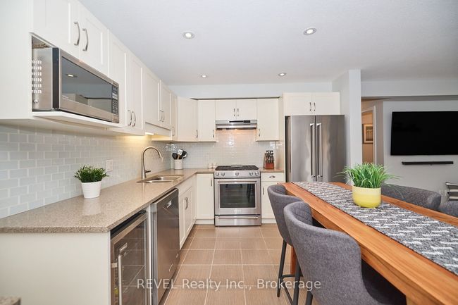91 Roselawn Cres, House attached with 2 bedrooms, 4 bathrooms and 1 parking in Welland ON | Image 8