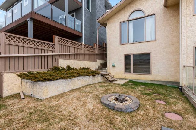 123 Scenic Ridge Court Nw, Home with 4 bedrooms, 3 bathrooms and 4 parking in Calgary AB | Image 45