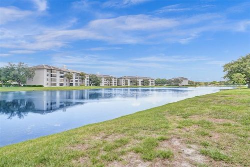 101-9440 Poinciana Pl, Davie, FL, 33324-4861 | Card Image