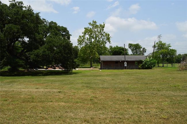 Back of the property | Image 6