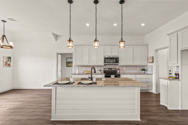 118 Panther Loop, House other with 4 bedrooms, 2 bathrooms and null parking in Mabank TX | Image 9