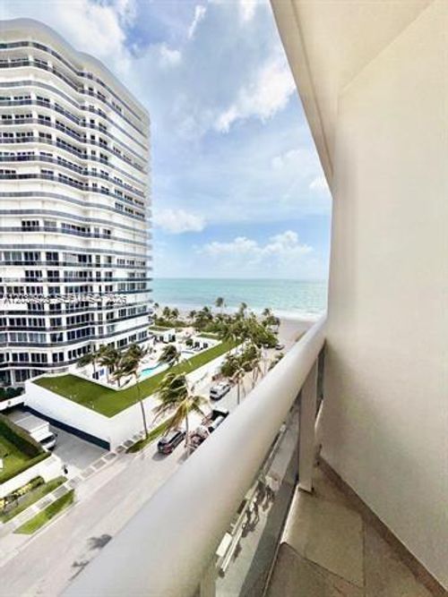 n8-i-9595 Collins Avenue, Surfside, FL, 33154 | Card Image