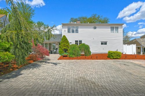 156 Farmedge Rd, Levittown, NY, 11756-4344 | Card Image