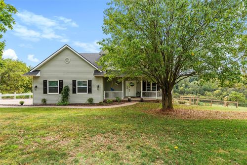 2664 Lookout Point Cir Ne, Solon, IA, 52333-9700 | Card Image