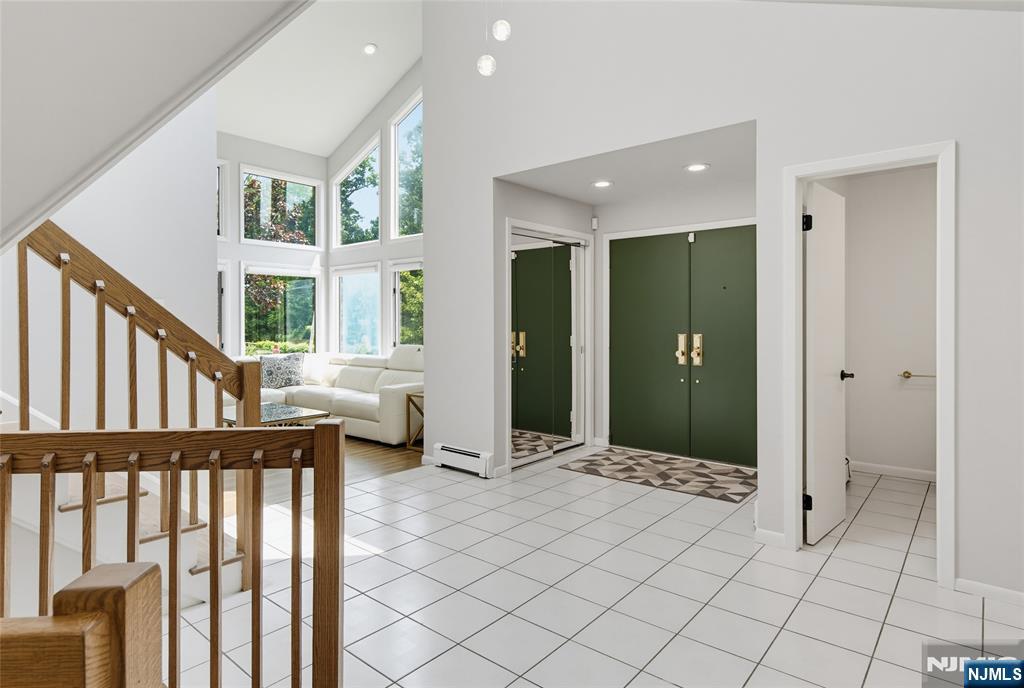 Residential Lease in Englewood Cliffs 4