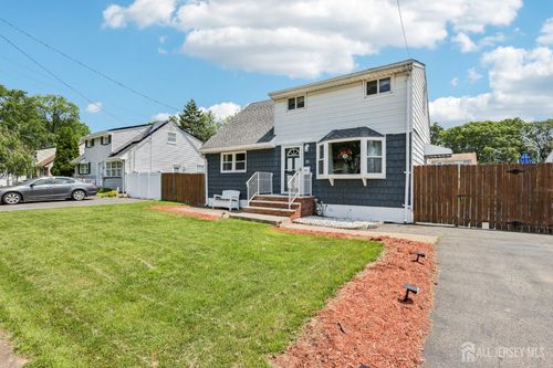 30 Clark Pl, Avenel, NJ, 07001-1504 | Card Image