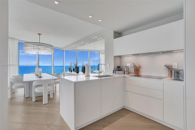 UNIT-2102 - 2711 S Ocean Dr, Condo with 3 bedrooms, 4 bathrooms and null parking in Hollywood FL | Image 16