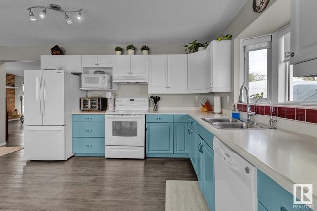 6510 50 Ave, House other with 4 bedrooms, 3 bathrooms and null parking in Alberta Beach AB | Image 15