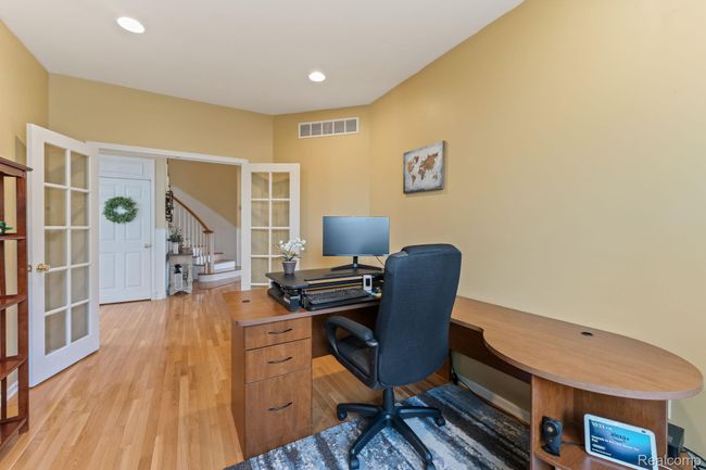 19-web-or-mls-A0109999.jpg | Image 13